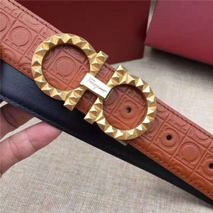 Salvatore FerragamoĽƤ ͬ عMpԭƤ ̄(w)e