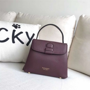 Burberry͌  ژ(bio)n ذ (ni)ø ɫ